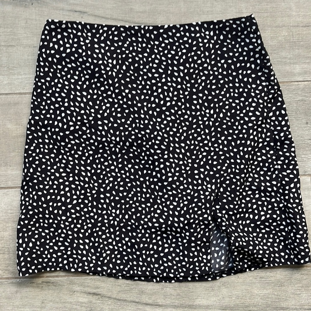 Mini black and white skirt from Shein
